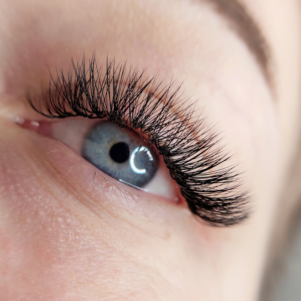 Special Event Prep: Top Treatments To Be Your Best 5 Lash Lift